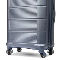 American Tourister Stratum 2.0 24" Medium Spinner -Selected Fashion Luggage Stores 7cc935 13c01ee261b249d3b1c7f2814a4753e5mv2 1