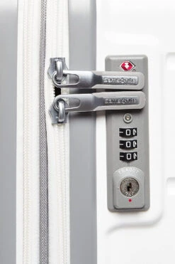 Samsonite Freeform 24" Spinner -Selected Fashion Luggage Stores 7cc935 4b69cbf8897c4ce3adcd9108ebfd186amv2