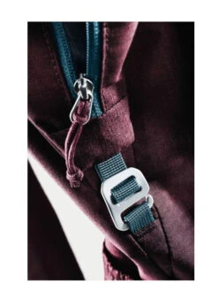 Deuter Vista Spot Backpack -Selected Fashion Luggage Stores 7cc935 4e27a72044b844cab8b3ea5e1093be42mv2