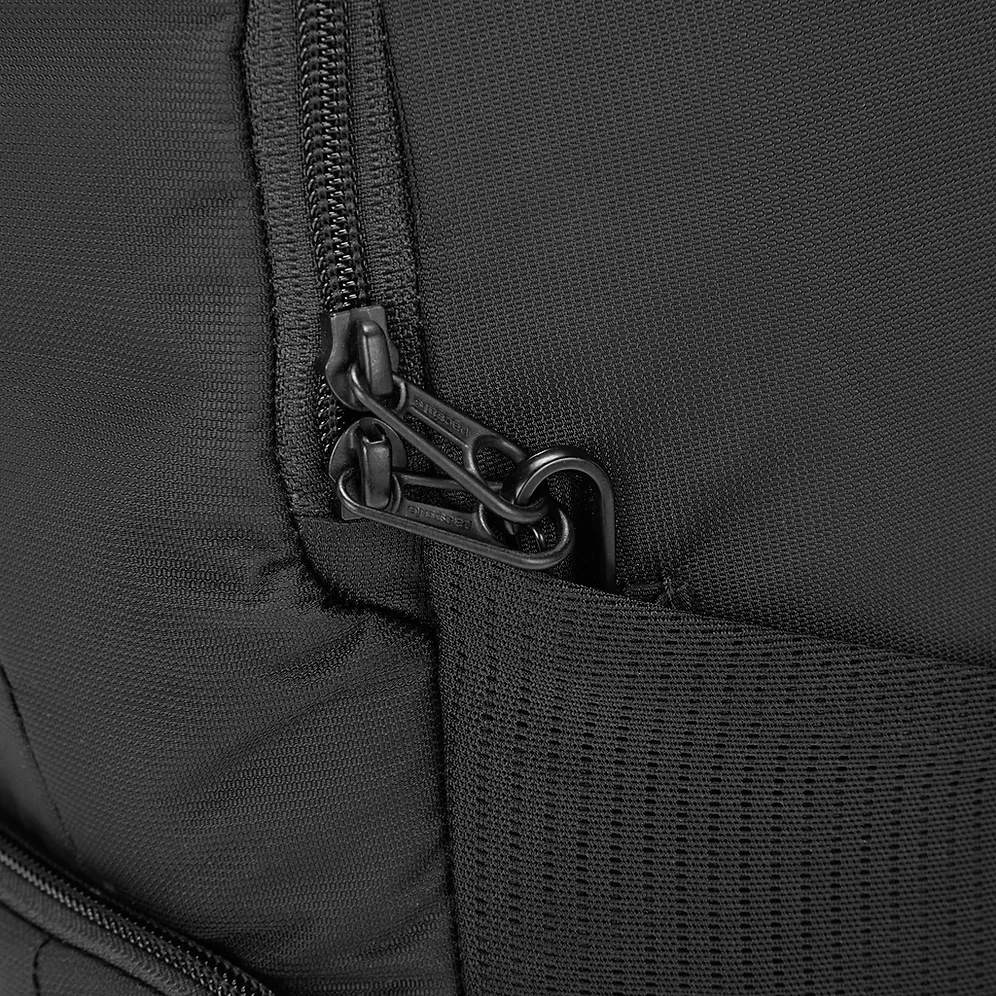 Pacsafe Metrosafe LS450 Anti-Theft 25L Backpack 13 Pacsafe Metrosafe LS450 Anti-Theft 25L Backpack - Image 11