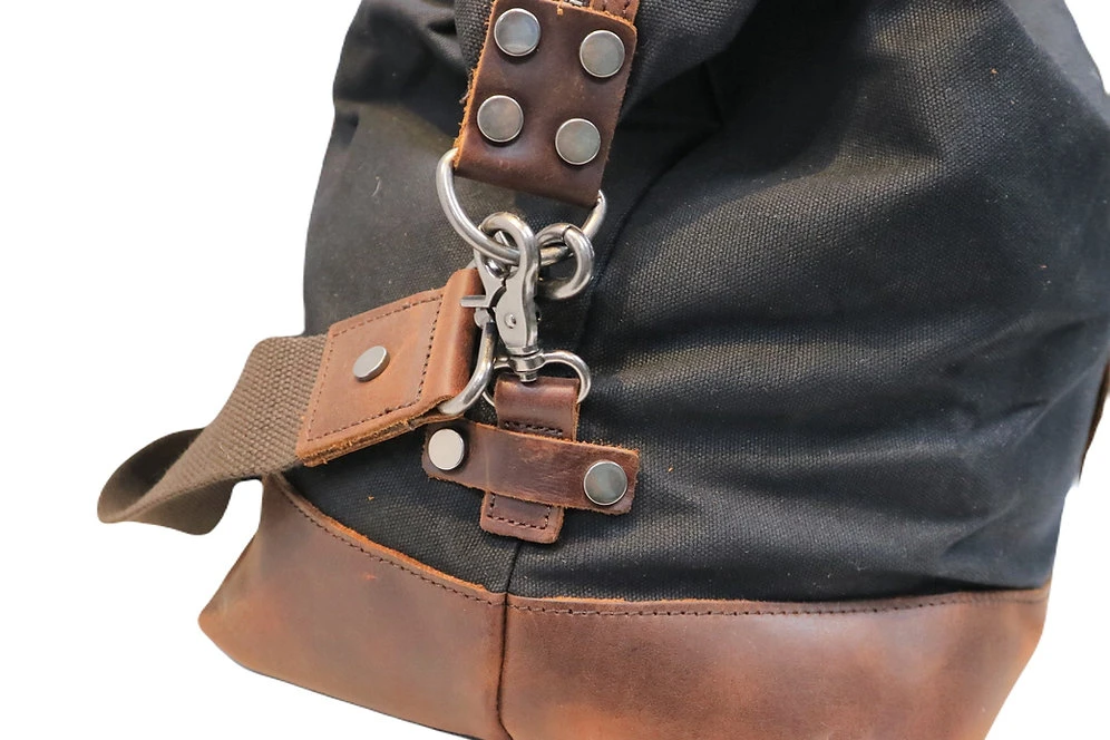 Bon Voyage 12031 Canvas Duffel Bag 4 Bon Voyage 12031 Canvas Duffel Bag - Image 2