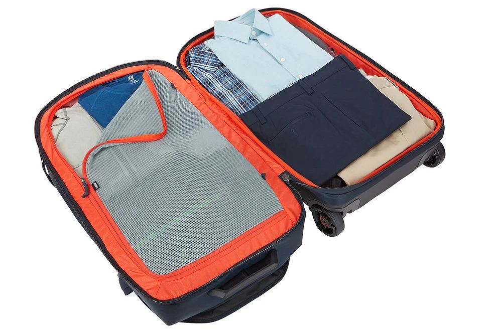 Thule Subterra Wheeled Duffel 70cm/28" 4 Thule Subterra Wheeled Duffel 70cm/28" - Image 2