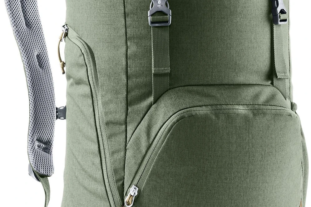 Deuter Walker 24L Backpack 6 Deuter Walker 24L Backpack - Image 4