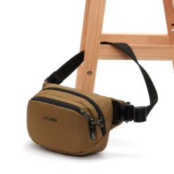 Pacsafe Vibe 100 Anti-Theft Hip Pack 22 Pacsafe Vibe 100 Anti-Theft Hip Pack -Selected Fashion Luggage Stores 7cc935 d79c3fe172654e42a1b28f0e8b763453mv2