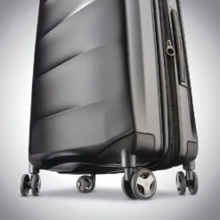 Samsonite Octiv Medium Spinner -Selected Fashion Luggage Stores 7cc935 f3b87afa46ac46b48a262af17c27f77fmv2